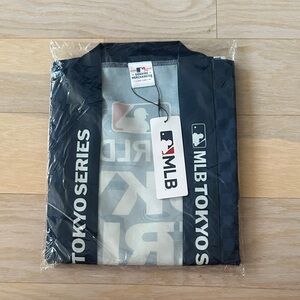 MLB Tokyo Series Navy and White kimono